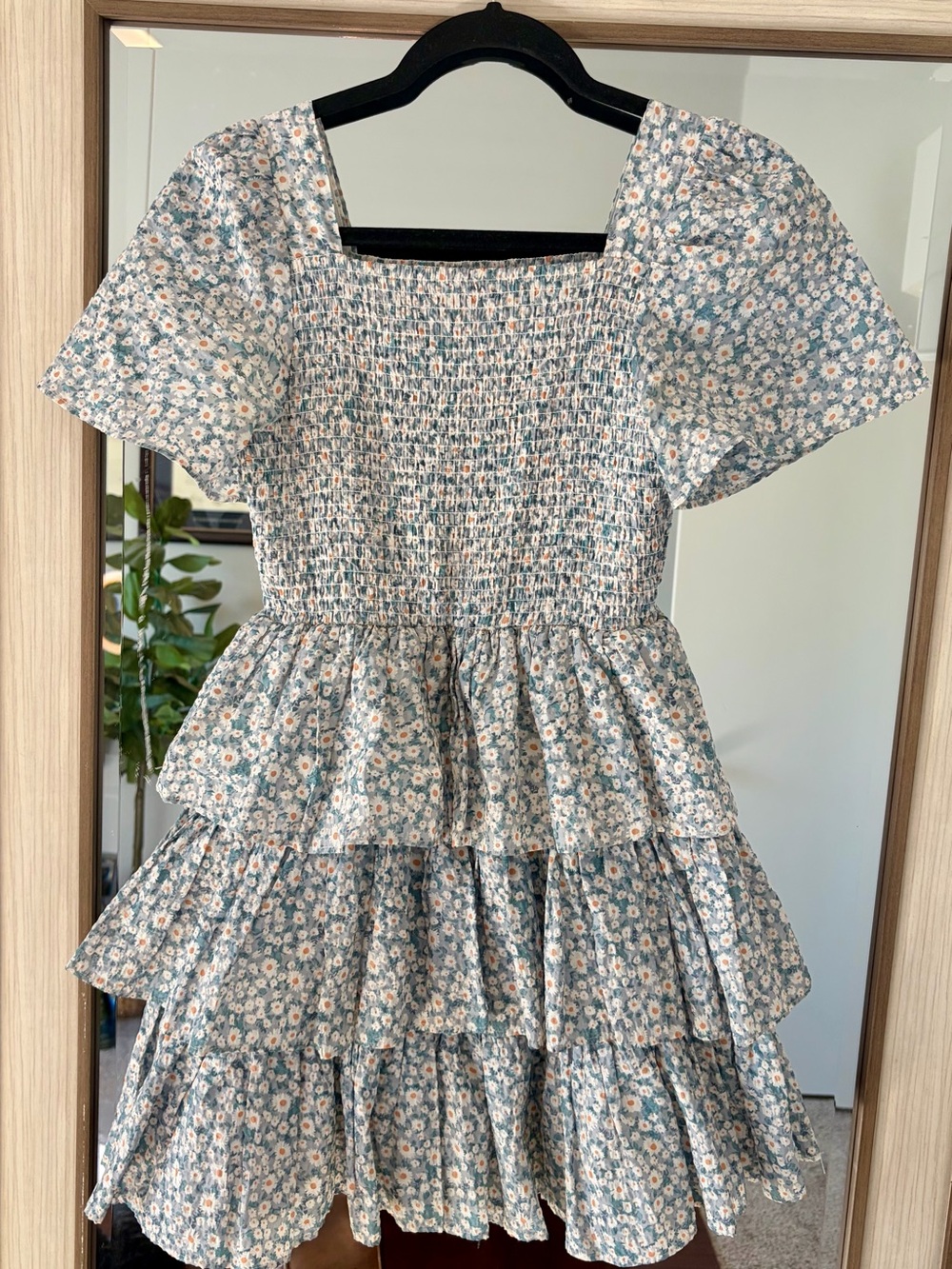 PIPPA & JULIE Girls Size 14 Spring Easter Dress 3 Tiered Flower Ruffle Sleeve